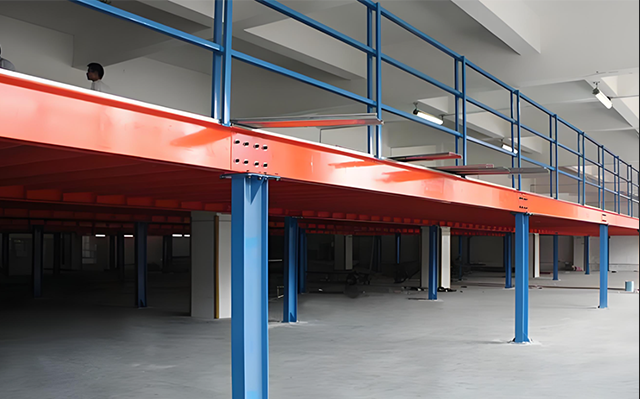 鋼結(jié)構(gòu)平臺(tái)